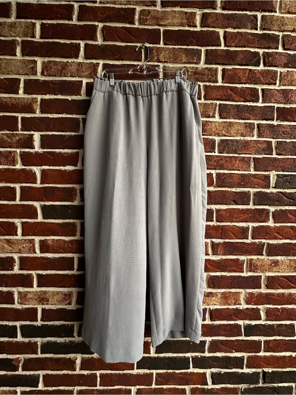 Hilary Radley Women’s  Wide-Leg Pants in Light Gray